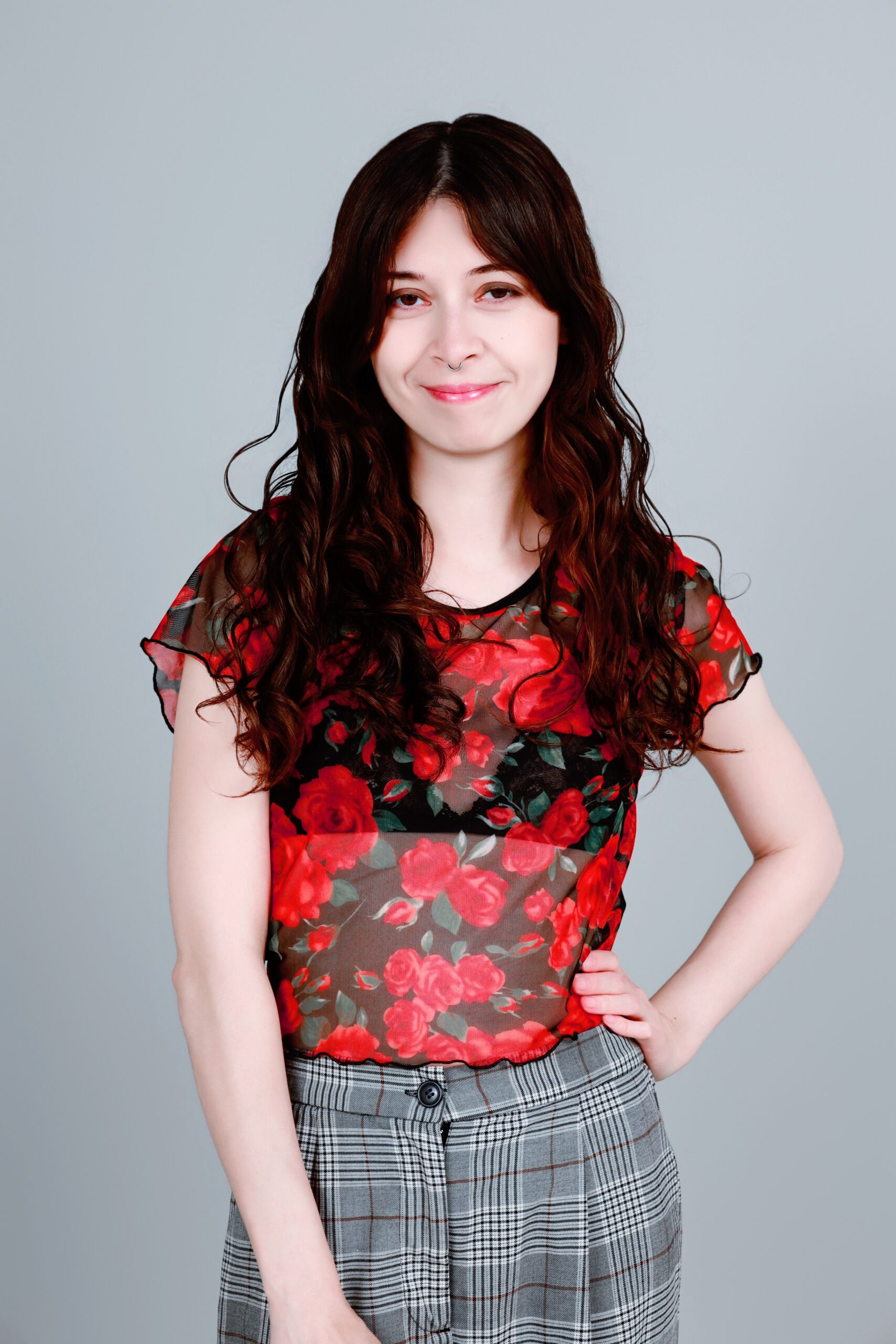 Ontario Psychotherapy with Mercedes at MEV Therapy, professional portrait of therapist